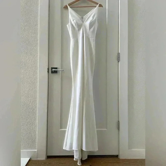 BHLDN V-Neck Maxi Dress White Bridesmaid Wedding Size 4 - Picture 2 of 15